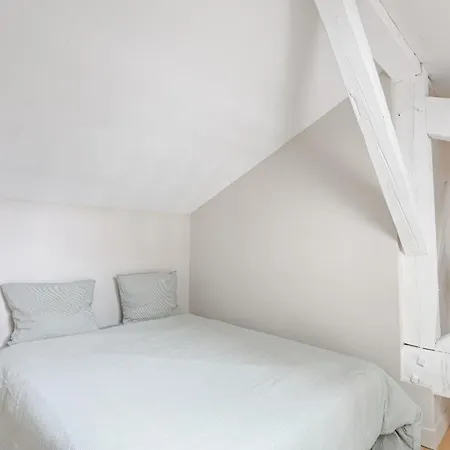 St Dom Gauche - 7 - Place Apartment Paris
